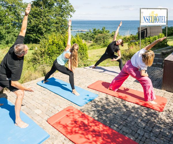 Yoga mit Meerblick