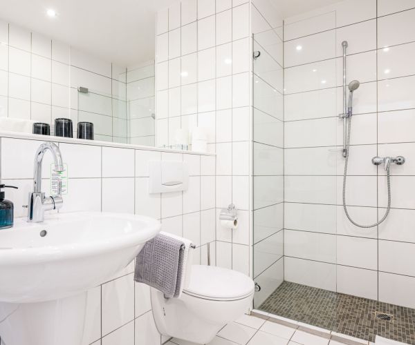 Badezimmer Inselhotel Rügen